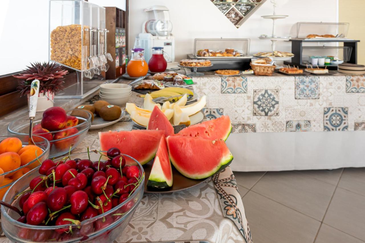 A Casa Di... Aurora Bed and Breakfast San Vito Lo Capo Exteriör bild